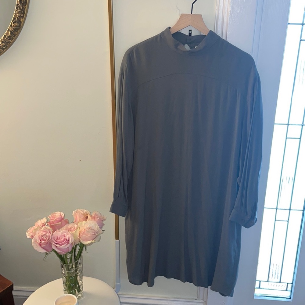 Ganni Gray long sleeve knee length shift dress M